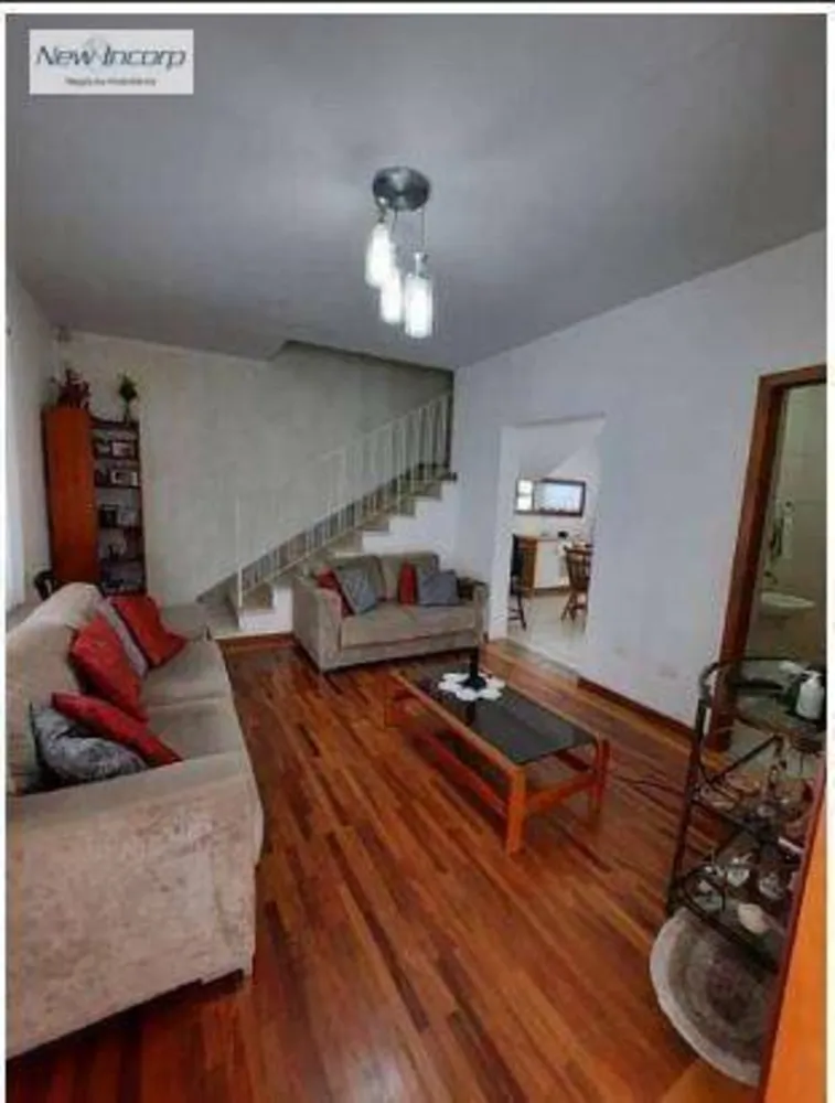 Sobrado, 3 quartos, 210 m² - Foto 1
