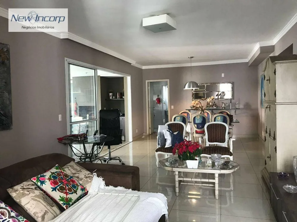 Apartamento, 3 quartos, 169 m² - Foto 2