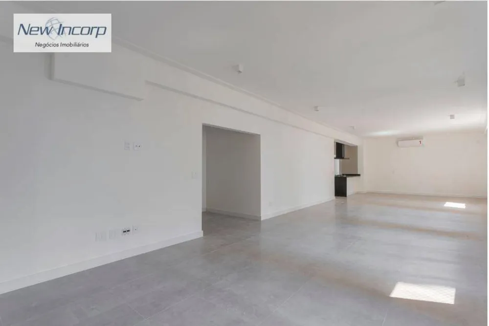 Apartamento, 3 quartos, 225 m² - Foto 1