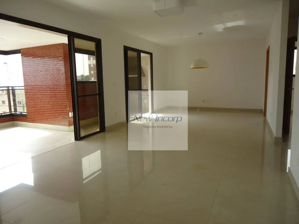 Apartamento, 4 quartos, 208 m² - Foto 1