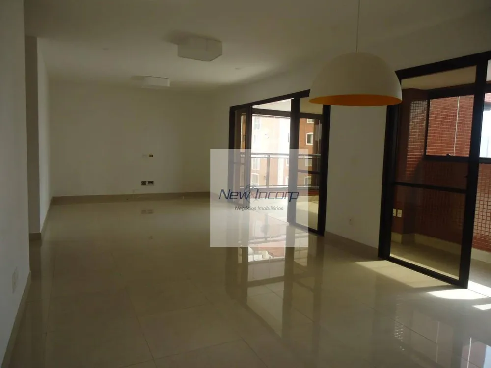 Apartamento, 4 quartos, 208 m² - Foto 2