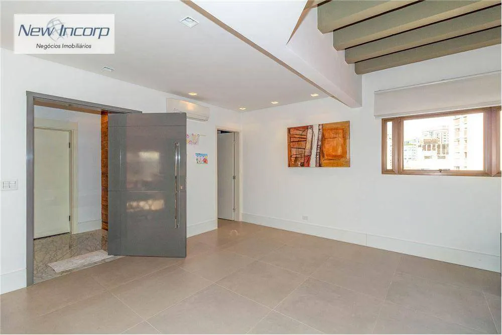 Cobertura, 3 quartos, 264 m² - Foto 4