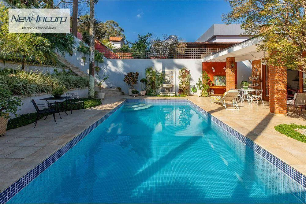 Casa, 3 quartos, 228 m² - Foto 2