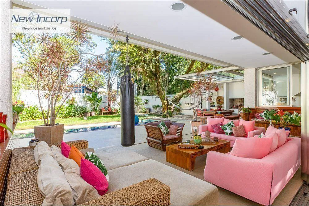Casa, 4 quartos, 350 m² - Foto 1