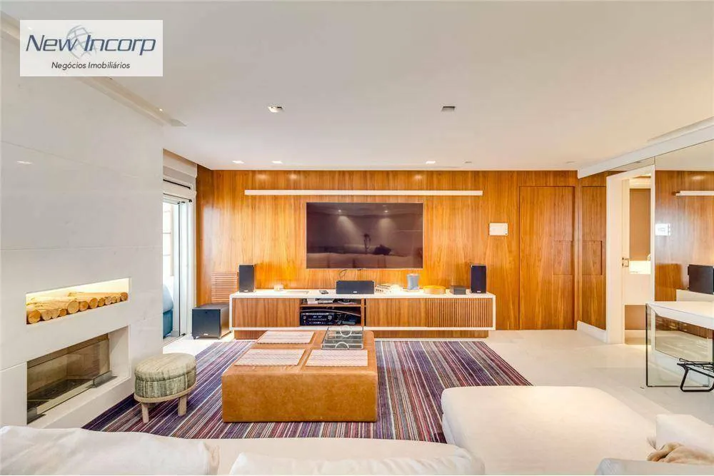 Apartamento, 3 quartos, 234 m² - Foto 2