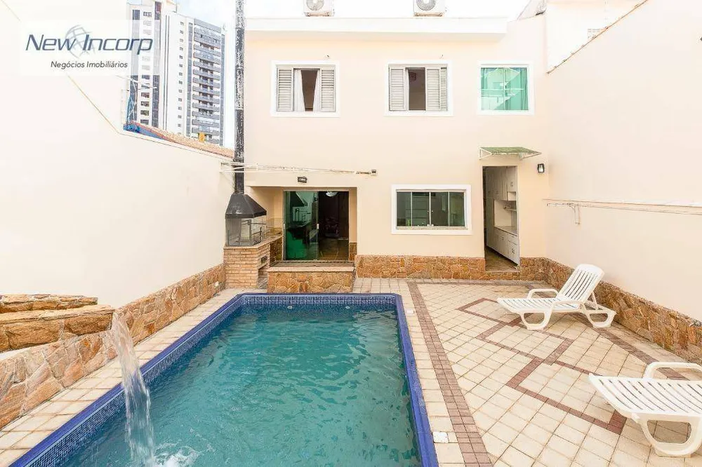 Sobrado, 4 quartos, 220 m² - Foto 2