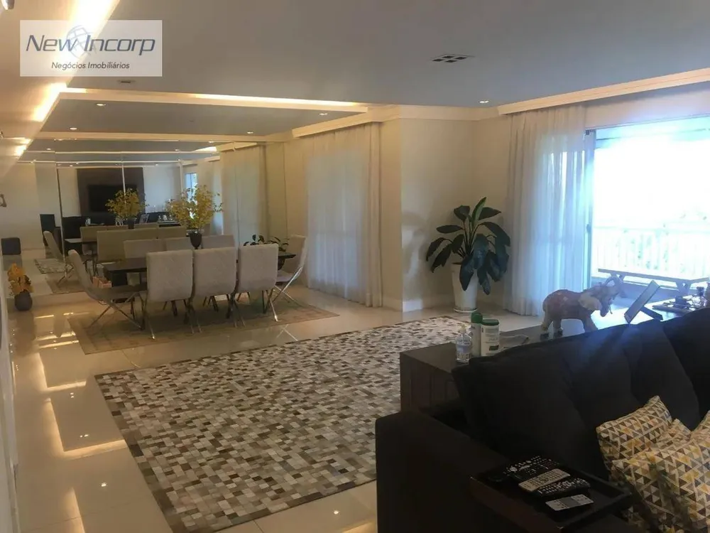 Apartamento, 4 quartos, 233 m² - Foto 1