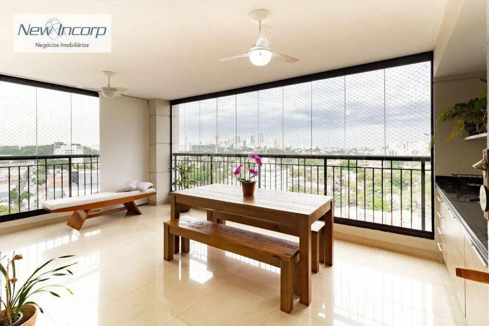 Apartamento, 3 quartos, 147 m² - Foto 2