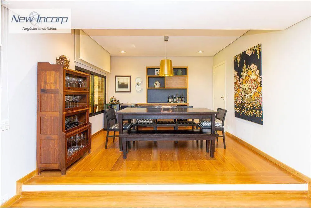 Apartamento, 3 quartos, 218 m² - Foto 4
