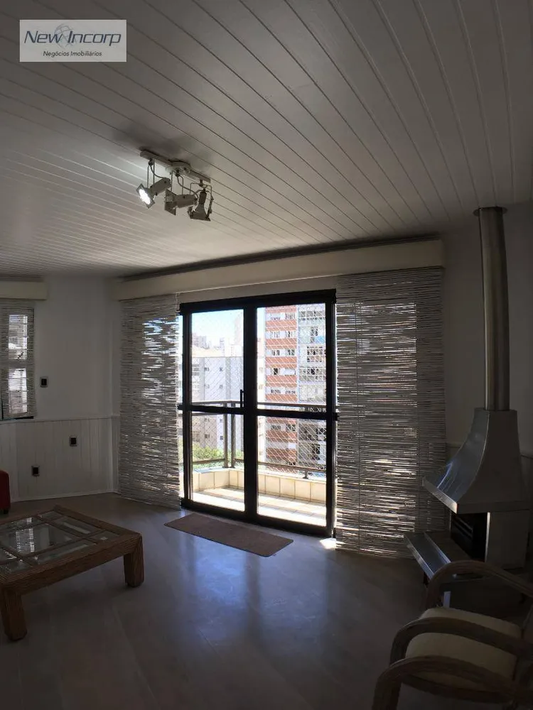 Apartamento, 3 quartos, 160 m² - Foto 2