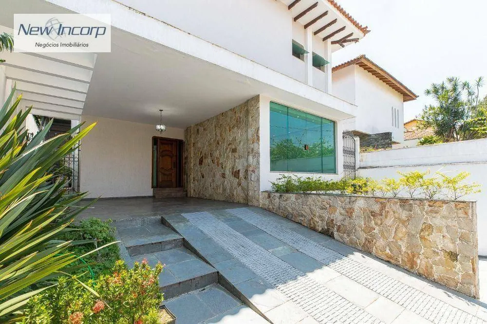 Sobrado, 4 quartos, 298 m² - Foto 1
