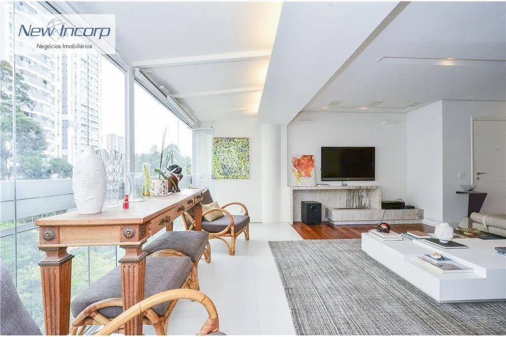 Cobertura, 3 quartos, 270 m² - Foto 2