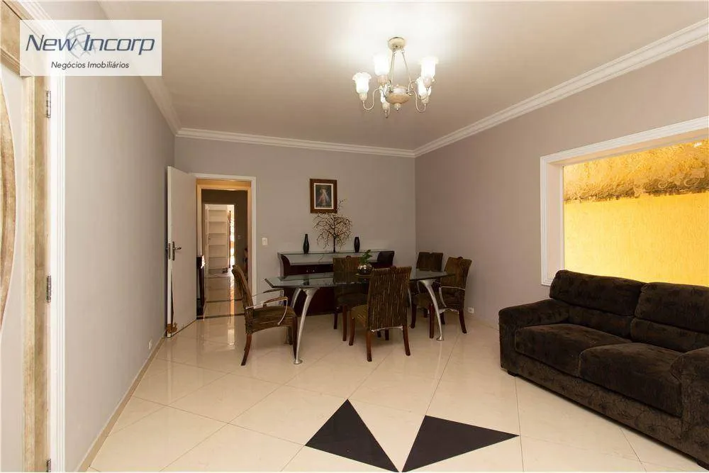 Sobrado, 3 quartos, 236 m² - Foto 3