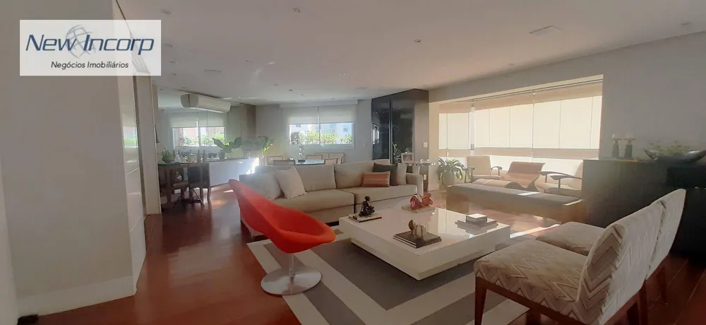 Apartamento, 3 quartos, 162 m² - Foto 1