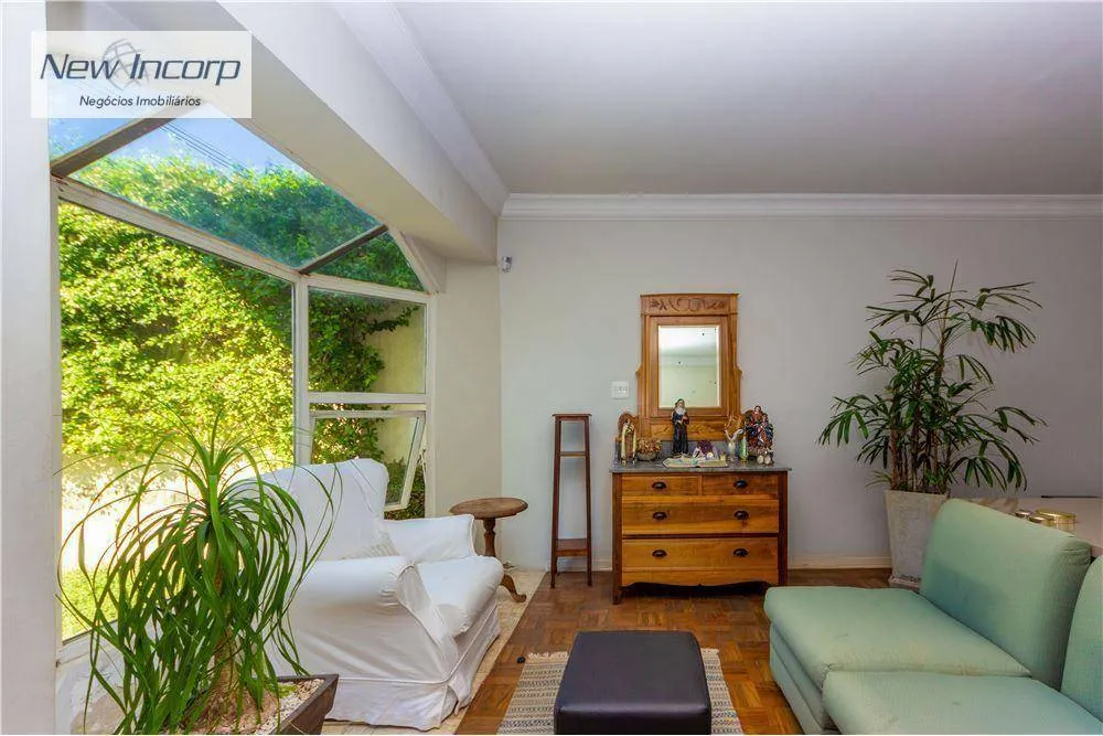 Sobrado, 3 quartos, 168 m² - Foto 1