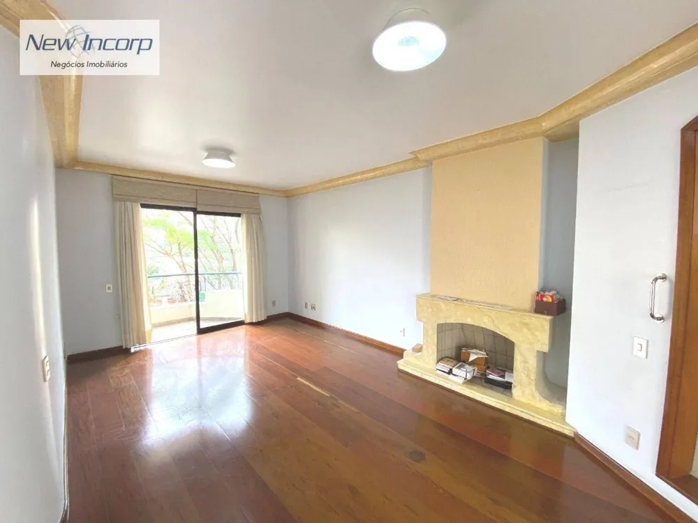 Apartamento, 3 quartos, 140 m² - Foto 1