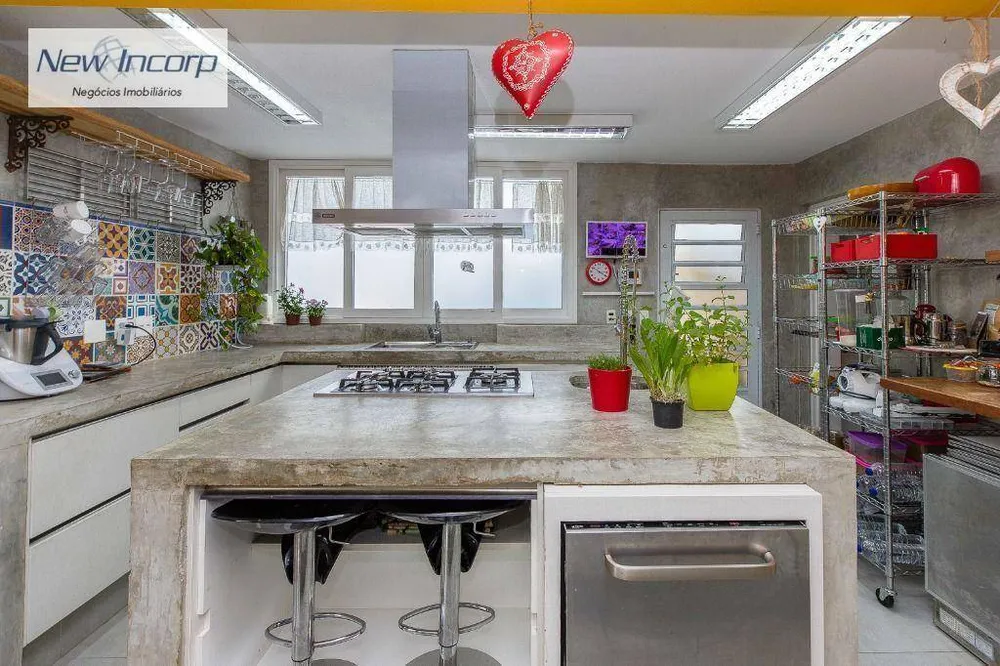 Casa, 3 quartos, 226 m² - Foto 4