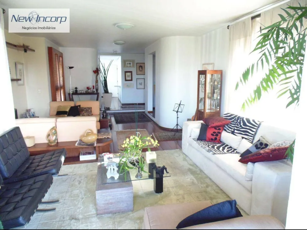 Apartamento, 3 quartos, 212 m² - Foto 4