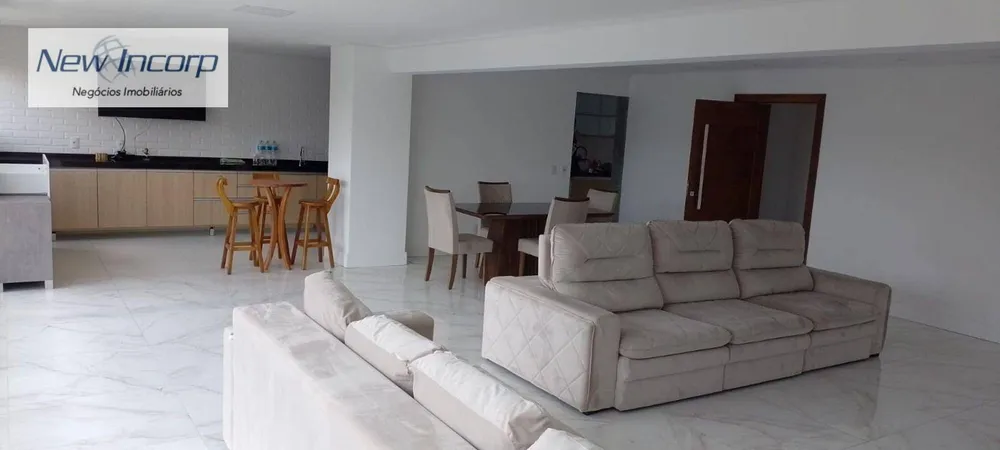 Apartamento, 3 quartos, 213 m² - Foto 2