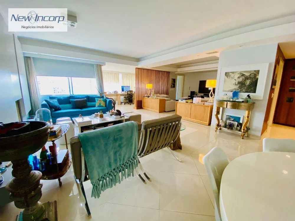 Apartamento, 3 quartos, 185 m² - Foto 1