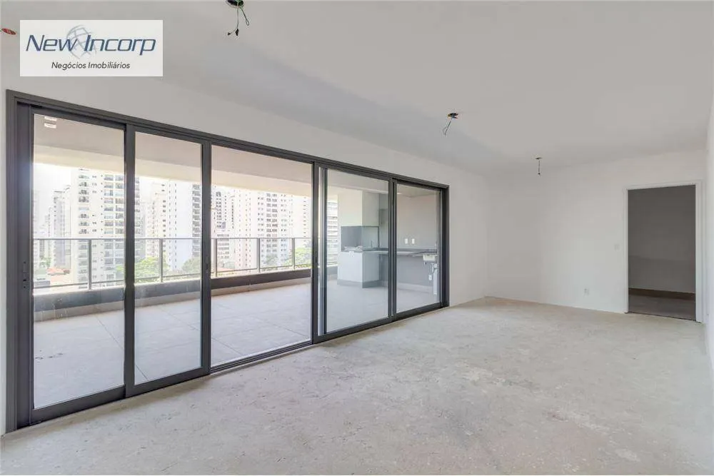 Apartamento, 3 quartos, 159 m² - Foto 2