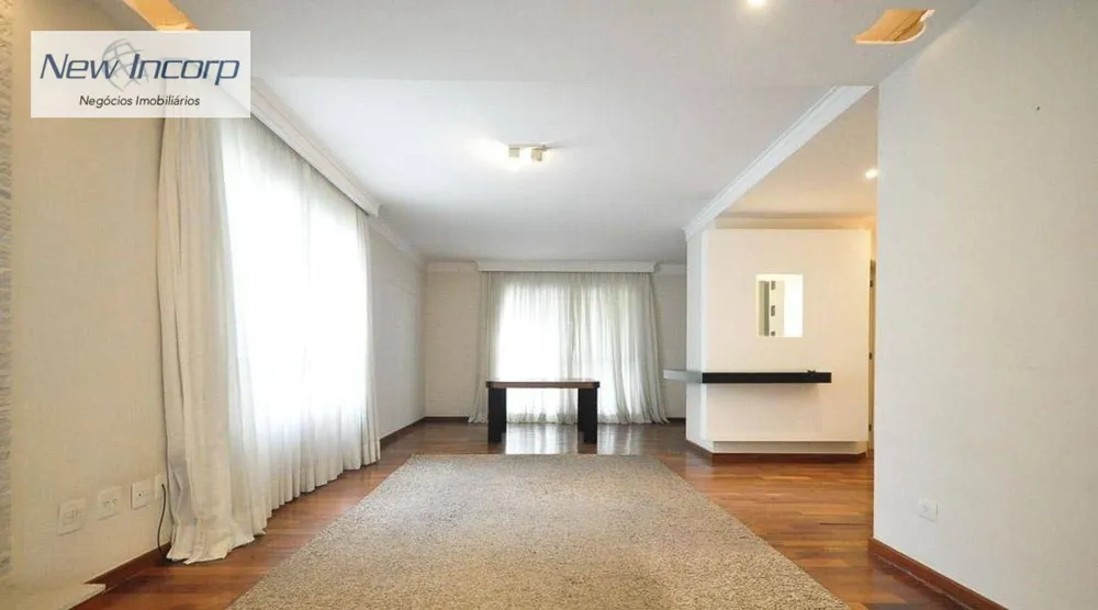 Apartamento, 4 quartos, 220 m² - Foto 1