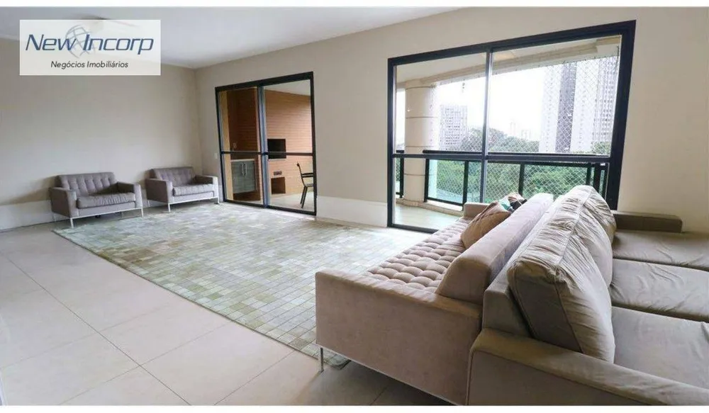 Apartamento, 3 quartos, 198 m² - Foto 1