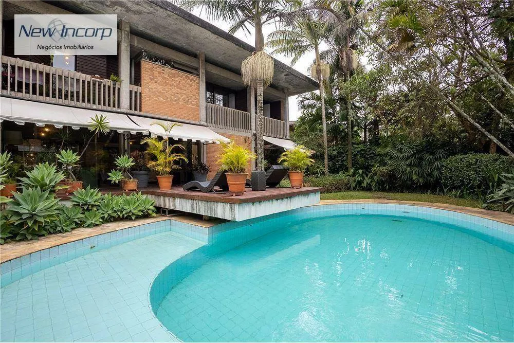 Casa, 5 quartos, 744 m² - Foto 1