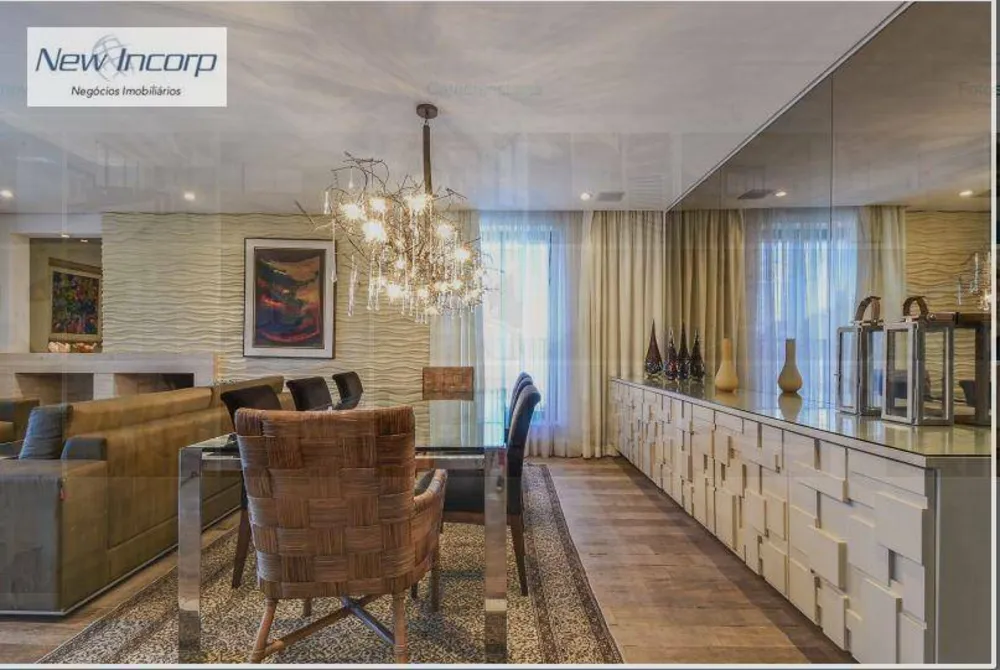 Apartamento, 3 quartos, 224 m² - Foto 1