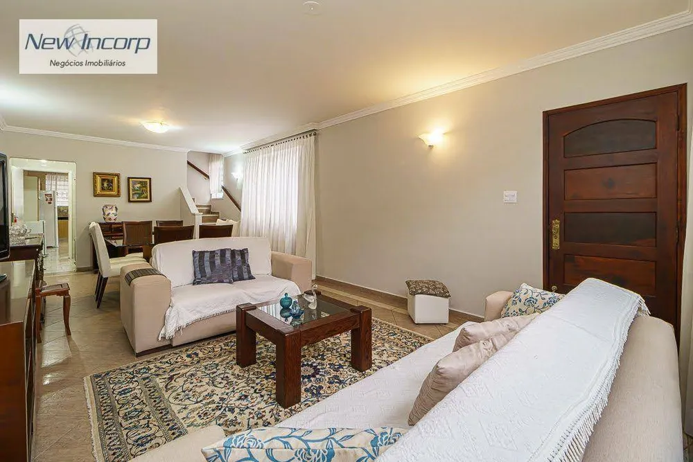 Sobrado, 4 quartos, 225 m² - Foto 2