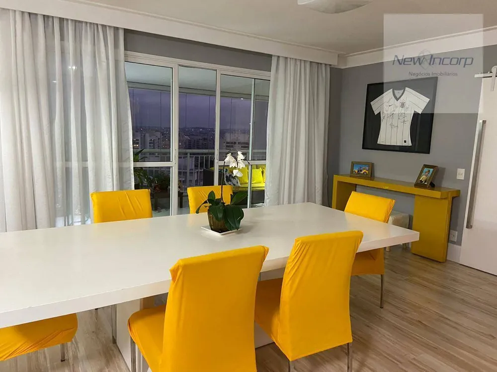 Apartamento, 3 quartos, 260 m² - Foto 2