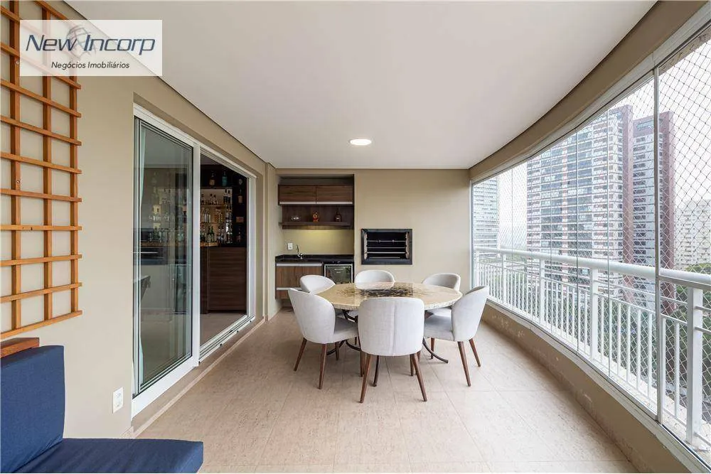 Apartamento, 3 quartos, 135 m² - Foto 4