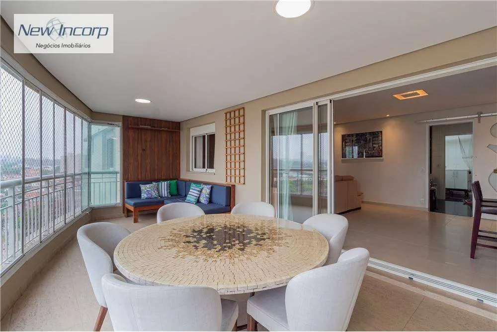 Apartamento, 3 quartos, 135 m² - Foto 1