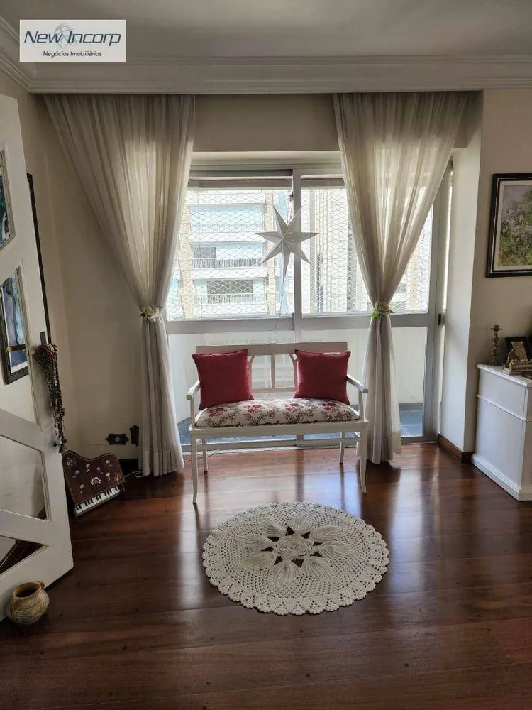 Apartamento, 3 quartos, 198 m² - Foto 2