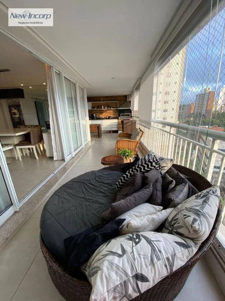 Apartamento, 3 quartos, 177 m² - Foto 1