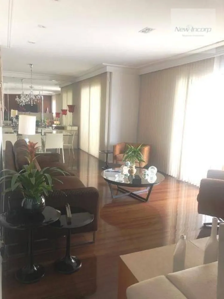 Apartamento, 3 quartos, 185 m² - Foto 2