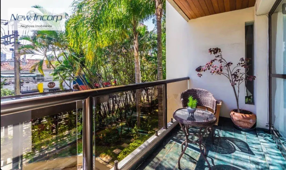 Apartamento, 3 quartos, 151 m² - Foto 1