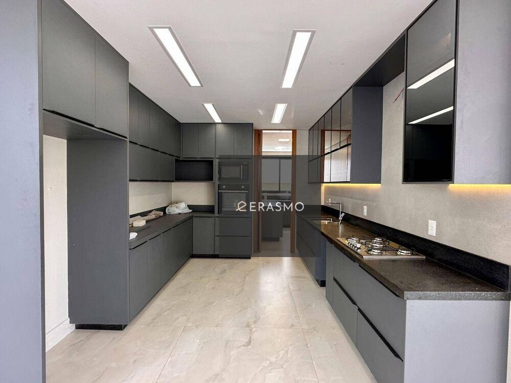 Casa de Condomínio à venda com 5 quartos, 581m² - Foto 8