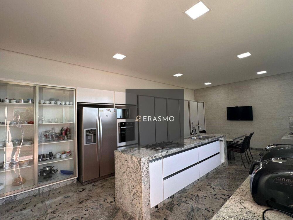 Casa de Condomínio à venda com 4 quartos, 900m² - Foto 8