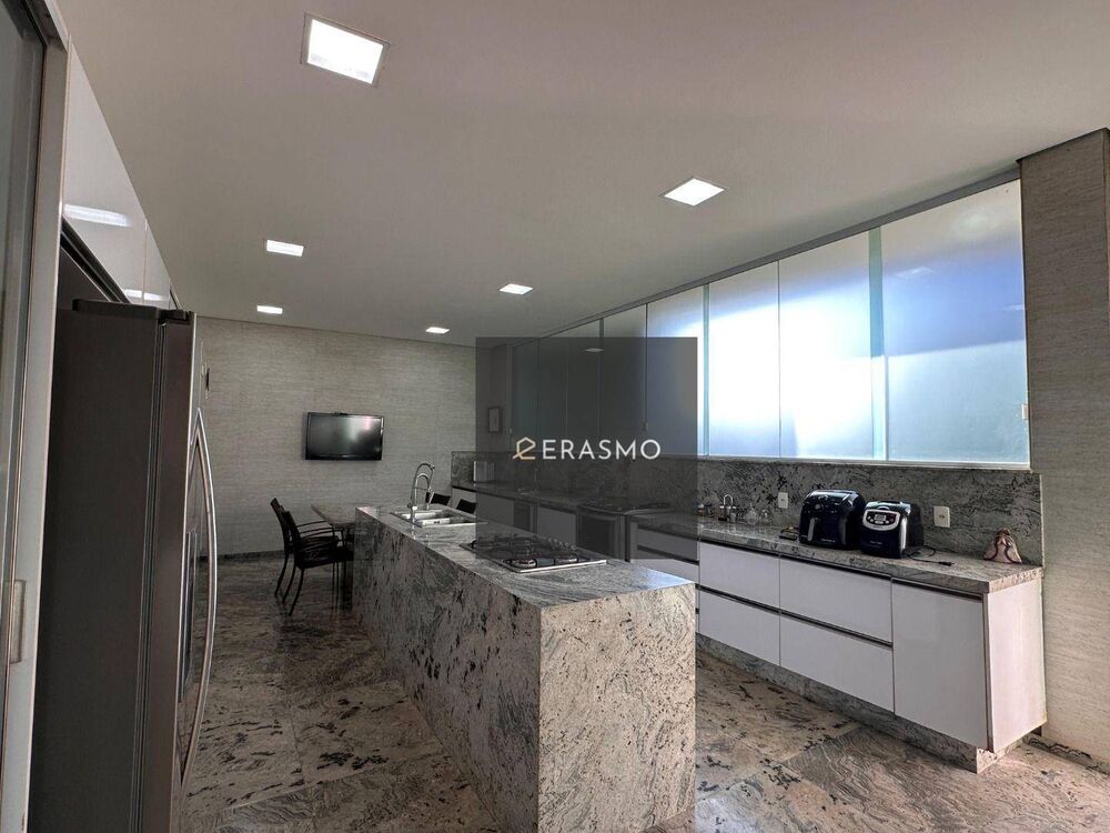 Casa de Condomínio à venda com 4 quartos, 900m² - Foto 9