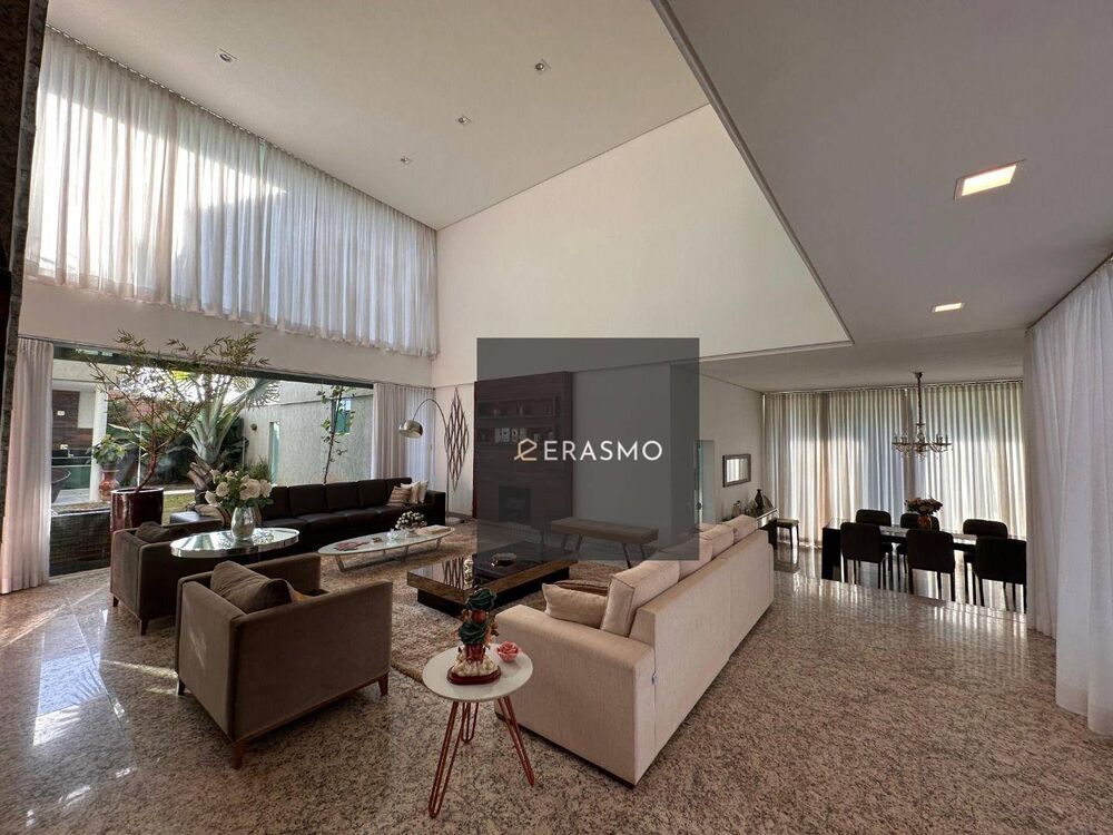Casa de Condomínio à venda com 4 quartos, 900m² - Foto 3