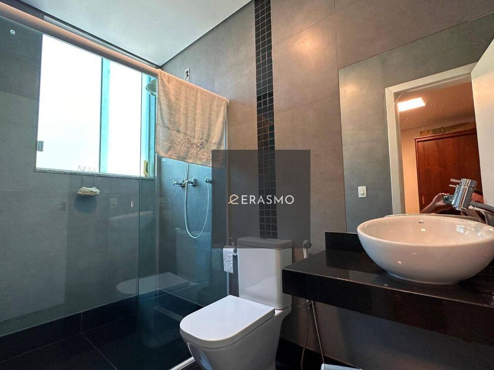 Casa de Condomínio à venda com 4 quartos, 900m² - Foto 37