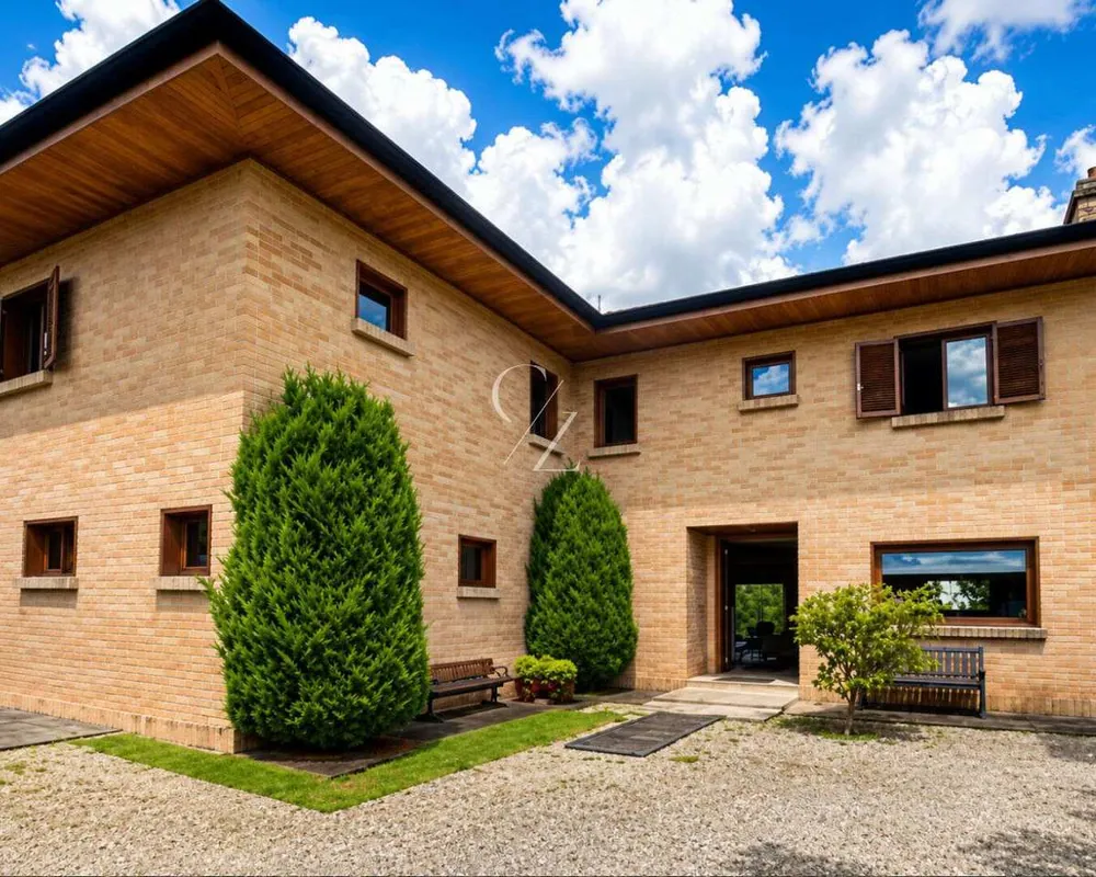 Casa, 4 quartos, 320 m² - Foto 1
