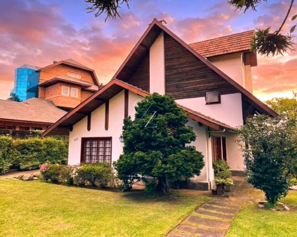 Casa, 4 quartos, 276 m² - Foto 1