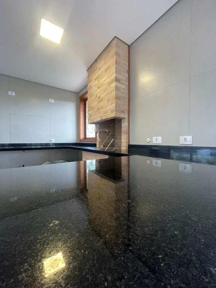 Casa, 3 quartos, 250 m² - Foto 2
