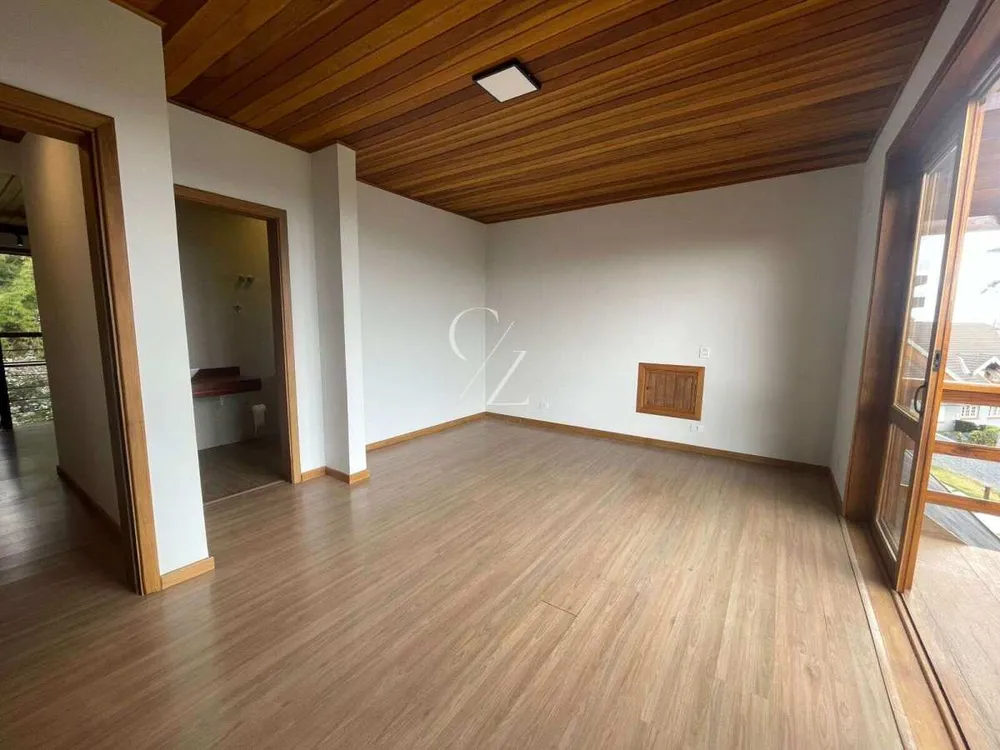Casa, 3 quartos, 250 m² - Foto 10