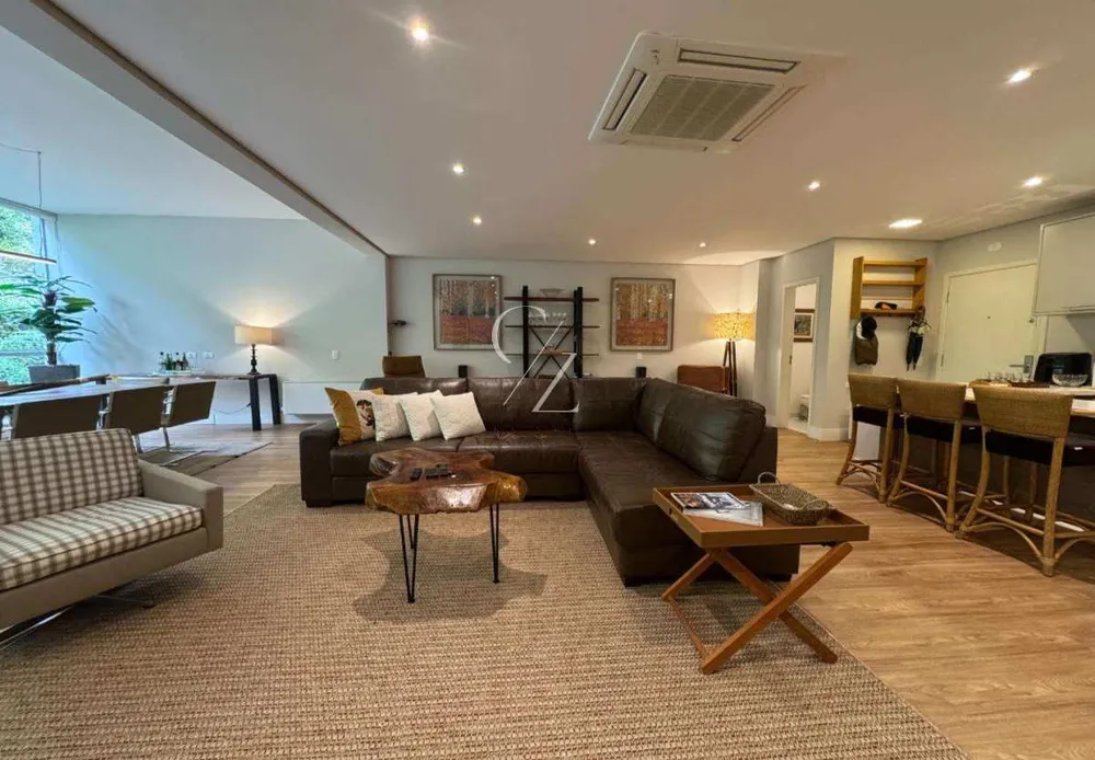 Apartamento, 3 quartos, 161 m² - Foto 1