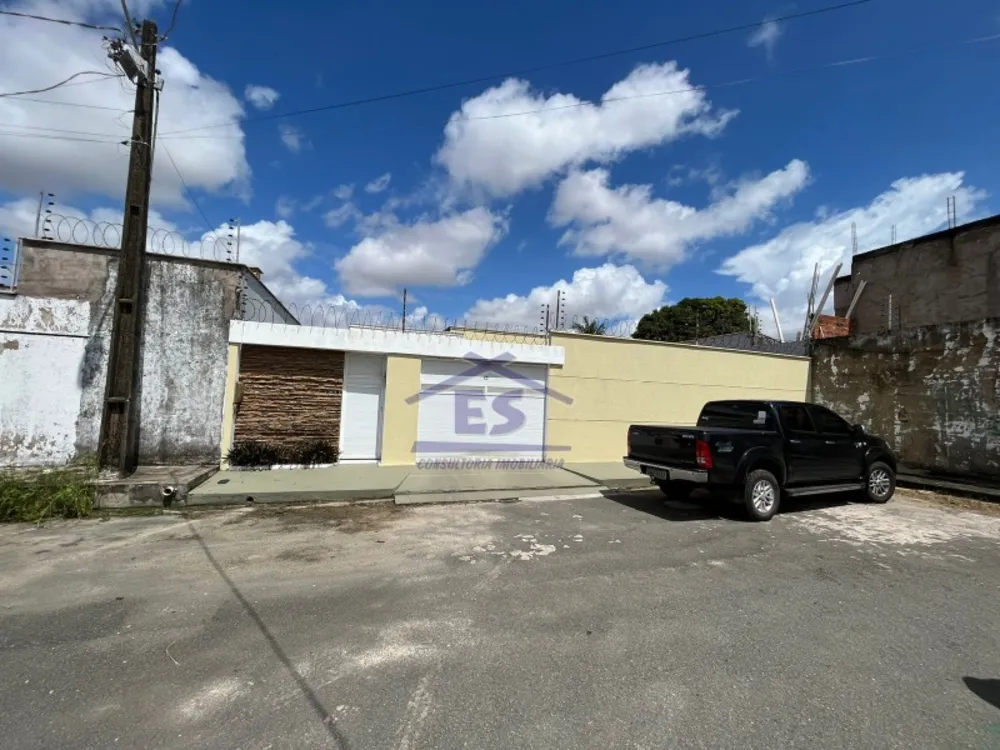 Casa, 3 quartos, 184 m² - Foto 1
