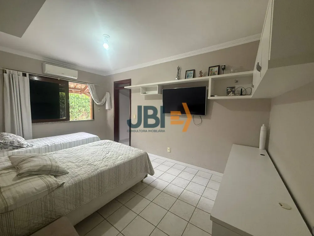Casa, 4 quartos, 270 m² - Foto 11