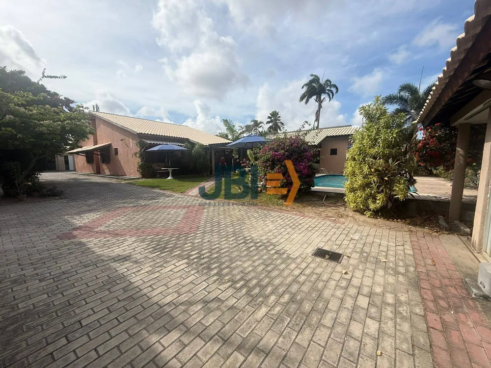 Casa, 4 quartos, 270 m² - Foto 2